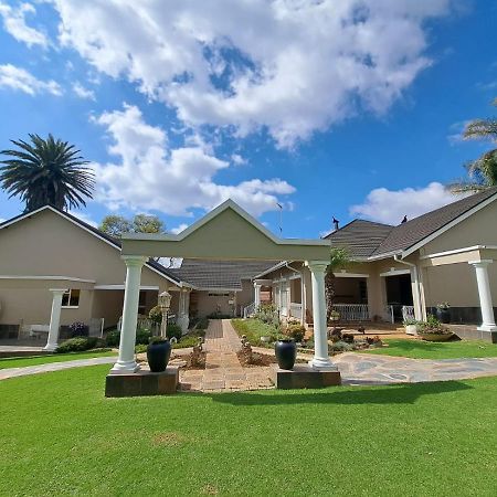 Longtom Farm Guesthouse Lydenburg Exterior foto